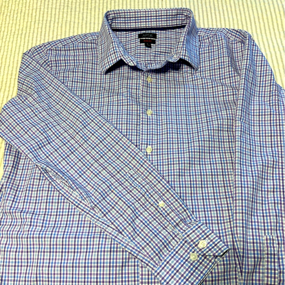 Apt 9 Men’s casual shirt